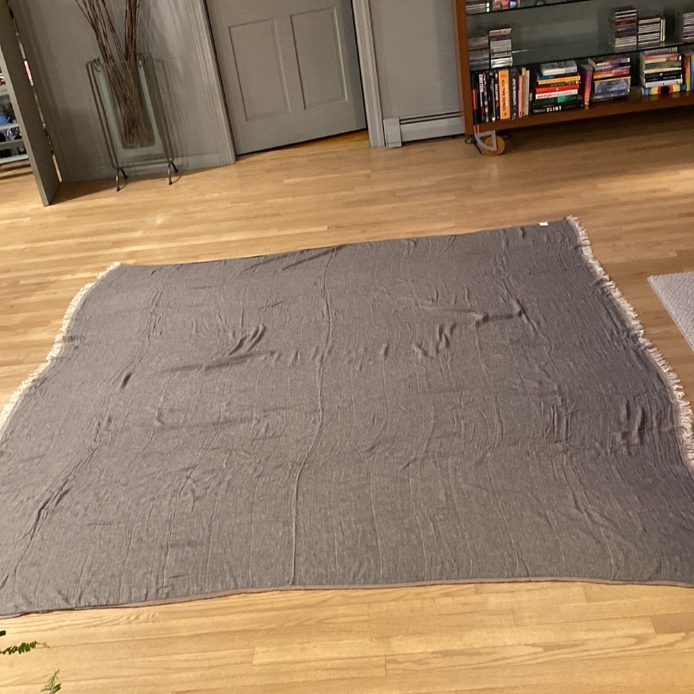 Turkish Throw/Blanket - Reversible - Picture 4 of 12